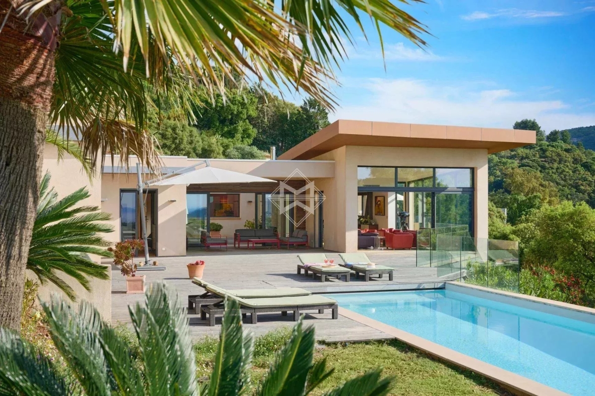 Luxury House for sale in La Croix-Valmer, 5 900 000 €, Photo 3