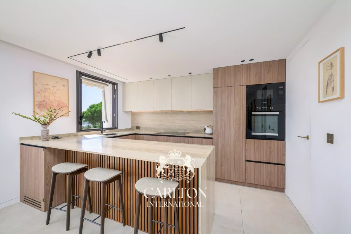 Luxury Apartment for sale in Villeneuve-Loubet, 1 455 000 €, Photo 5