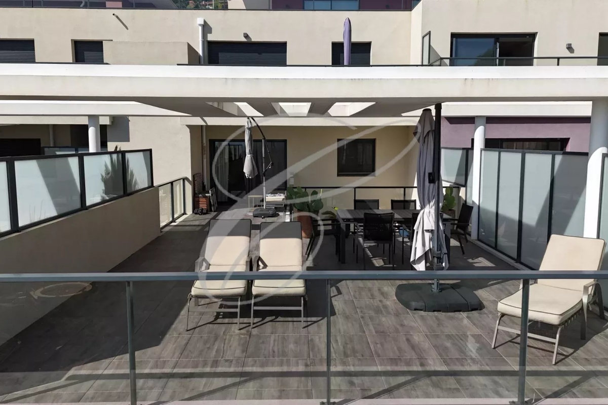 Appartement de luxe à vendre à Beausoleil, 650 000 €, Photo 2