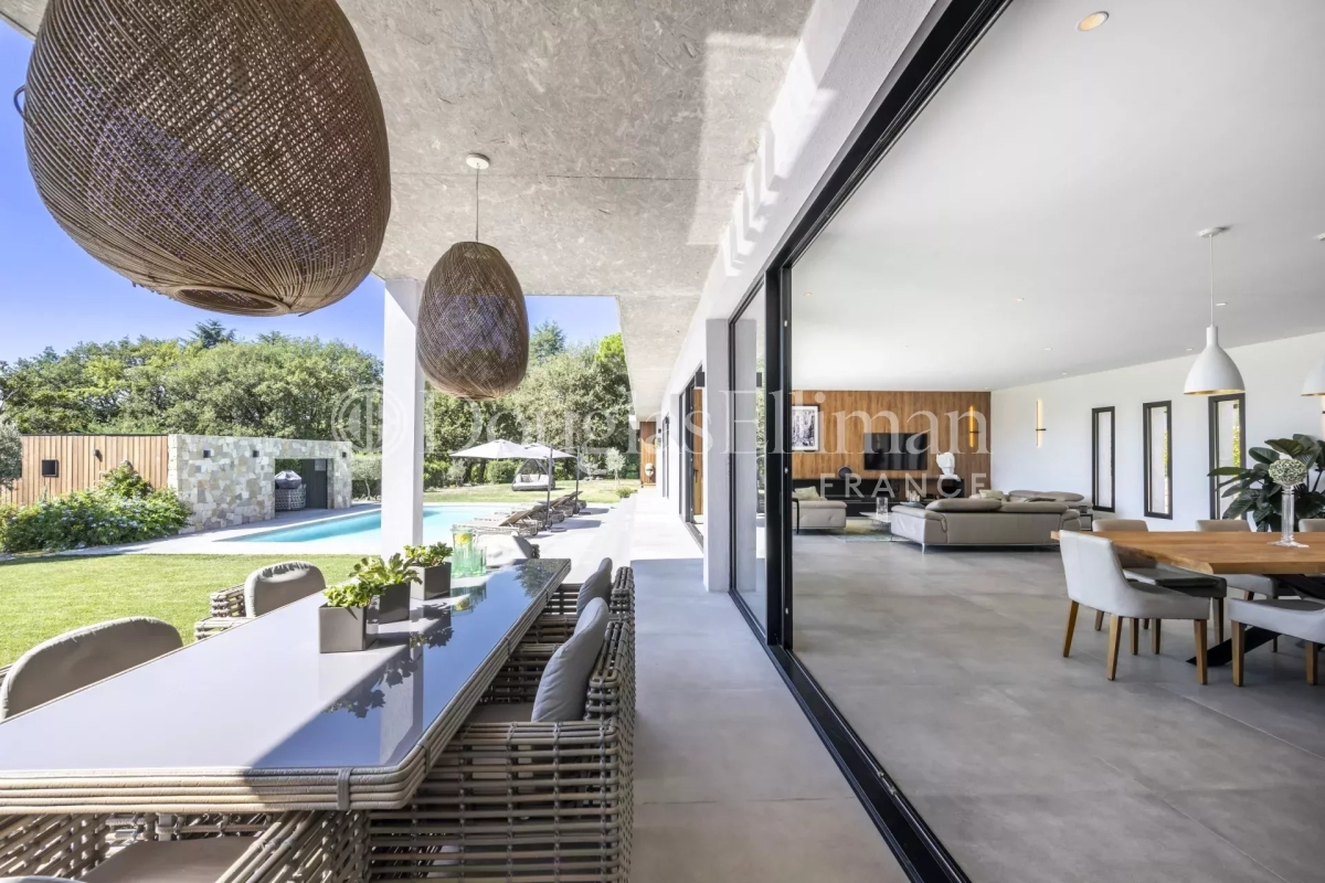 Luxury House for sale in Valbonne, 4 980 000 €, Photo 2