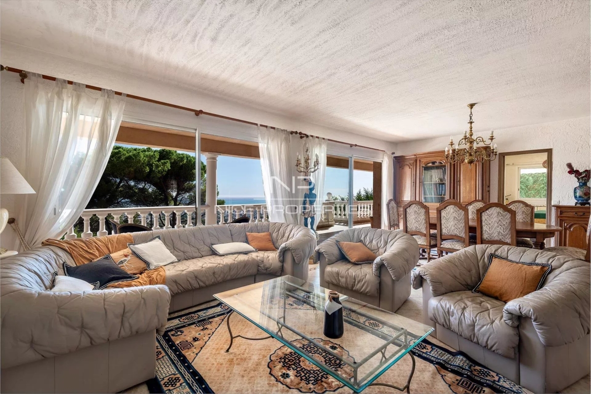 Luxury House for sale in Nice, 2 590 000 €, Photo 3