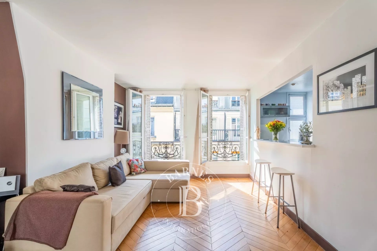 Luxury Apartment for sale in Paris 2Ème, 695 000 €, Photo 1