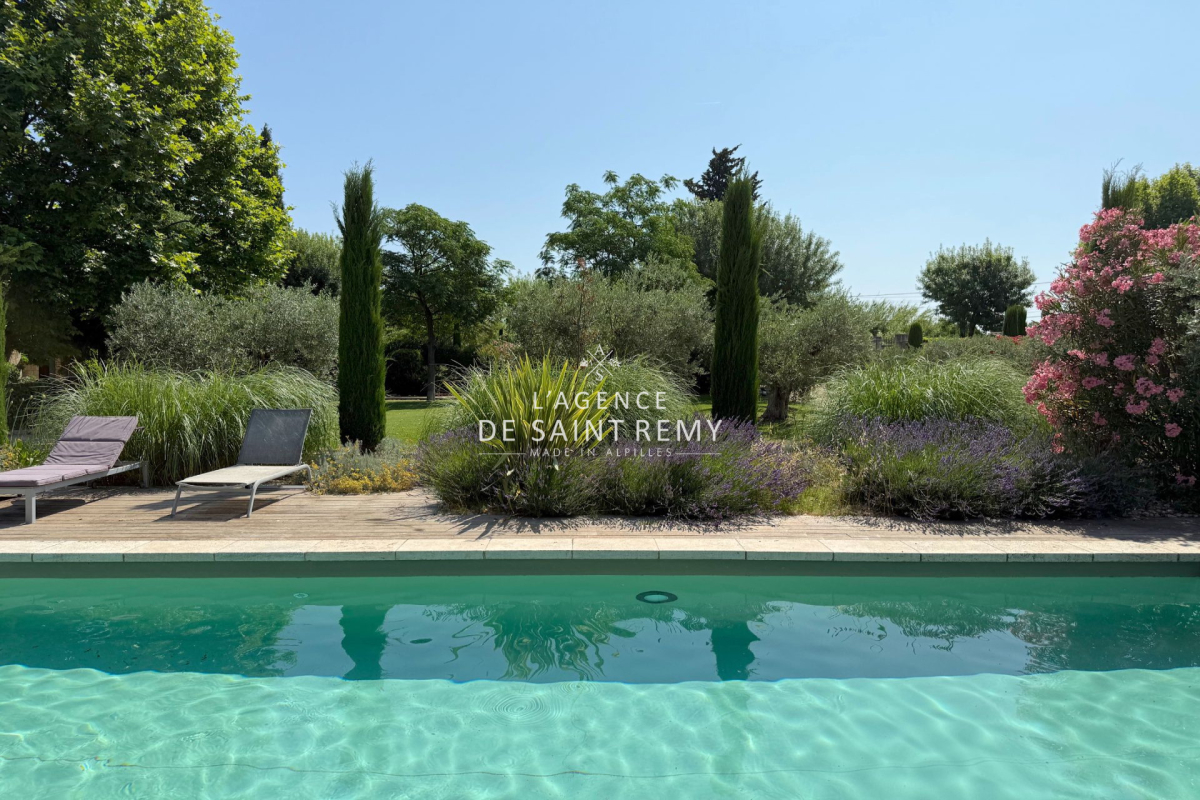 Luxury House for sale in Saint-Rémy-de-Provence, 3 360 000 €, Photo 3