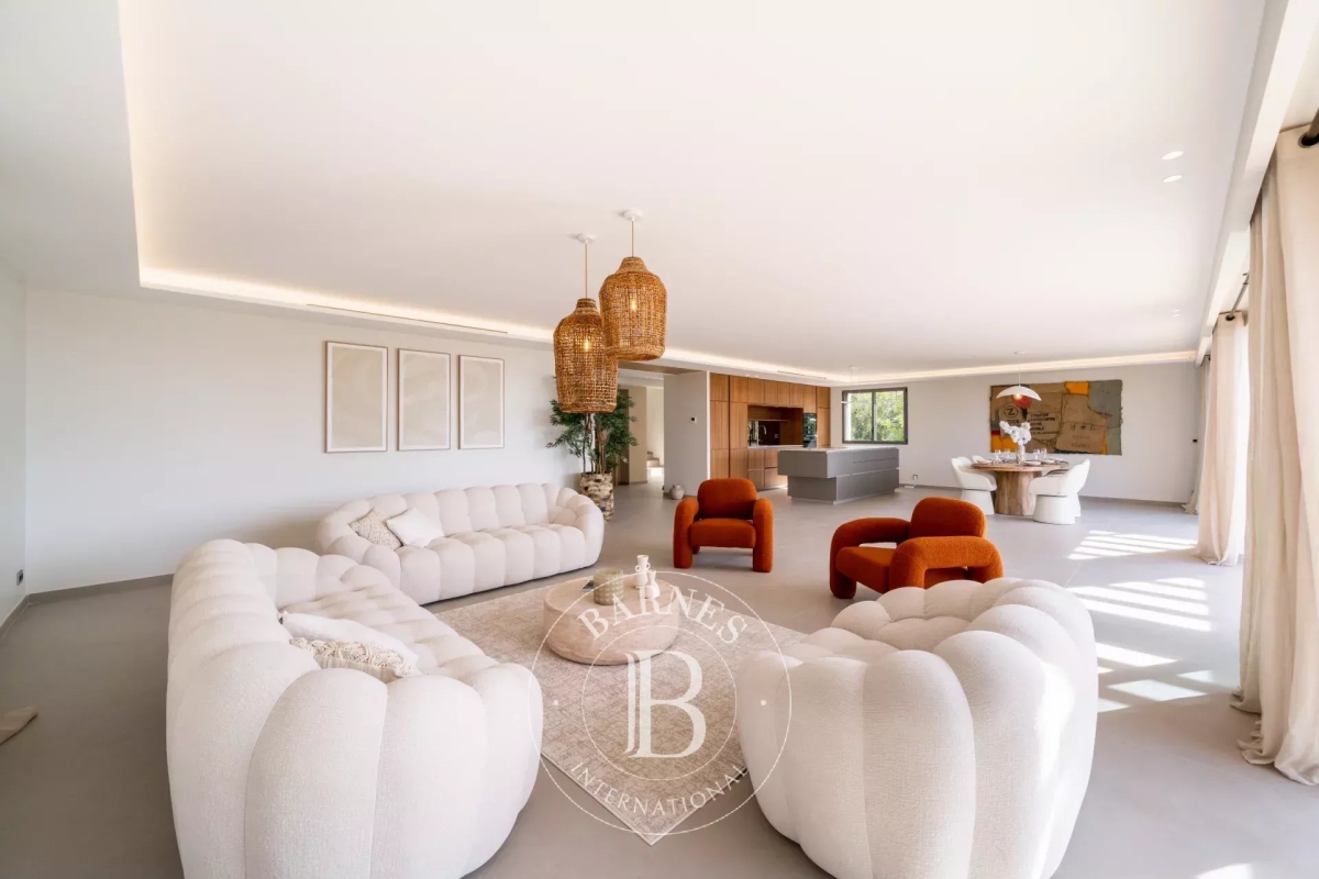 Luxury House for sale in Saint-Raphaël, 3 650 000 €, Photo 2