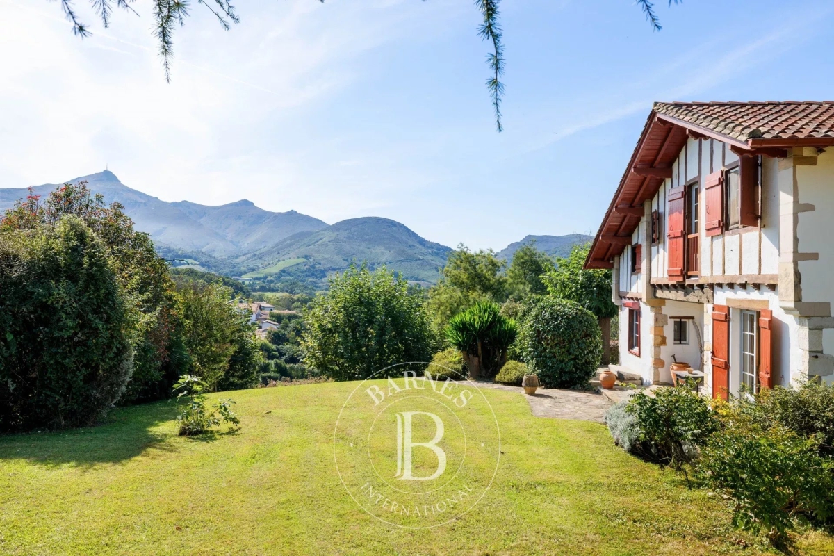 Maison de luxe à vendre à Urrugne, 1 166 000 €, Photo 1