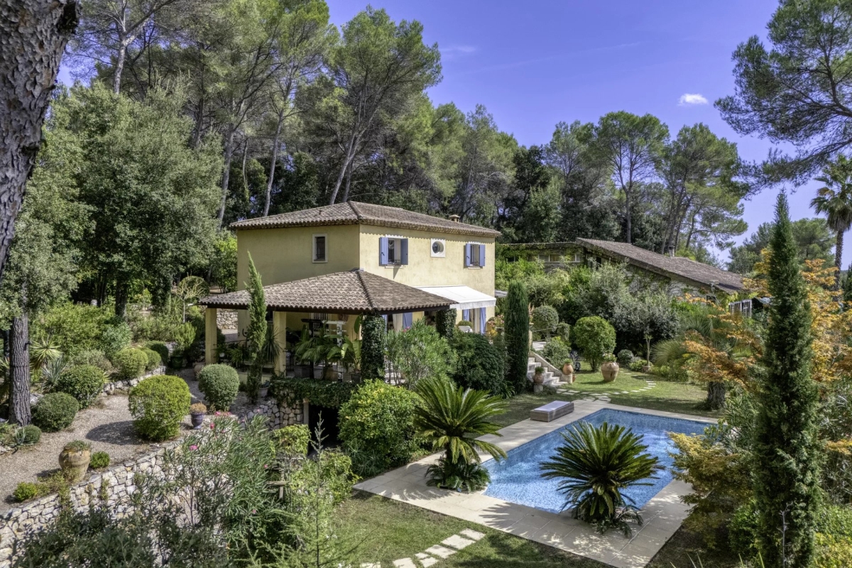 Luxury House for sale in Roquefort-les-Pins, 1 290 000 €, Photo 2