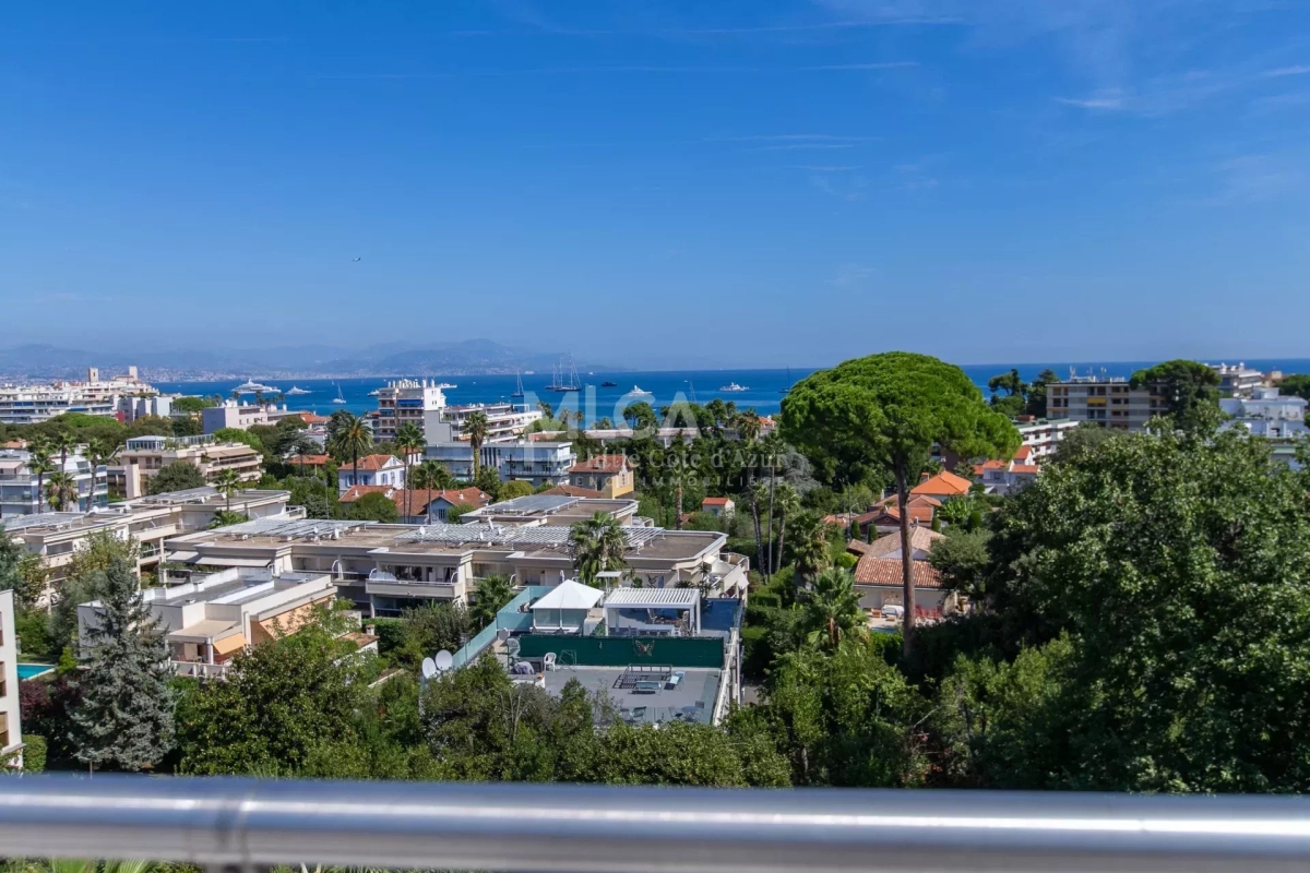 Maison de luxe à vendre à Antibes, 3 990 000 €, Photo 4