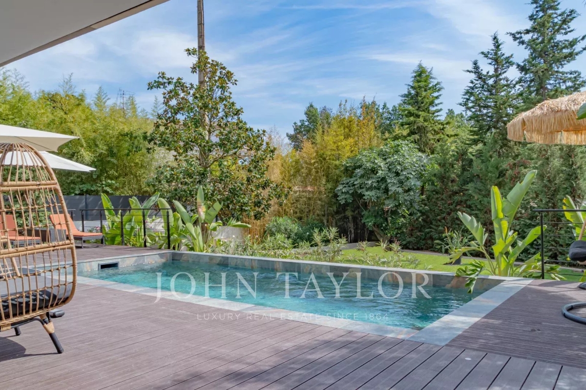Maison de luxe à louer à Mougins, 10 850 €, Photo 4