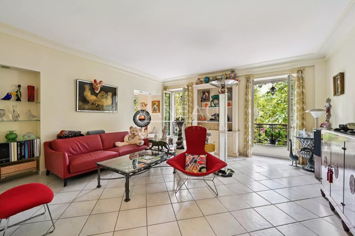 Luxury Apartment for sale in Paris 7ème, 1 415 000 €, Photo 6
