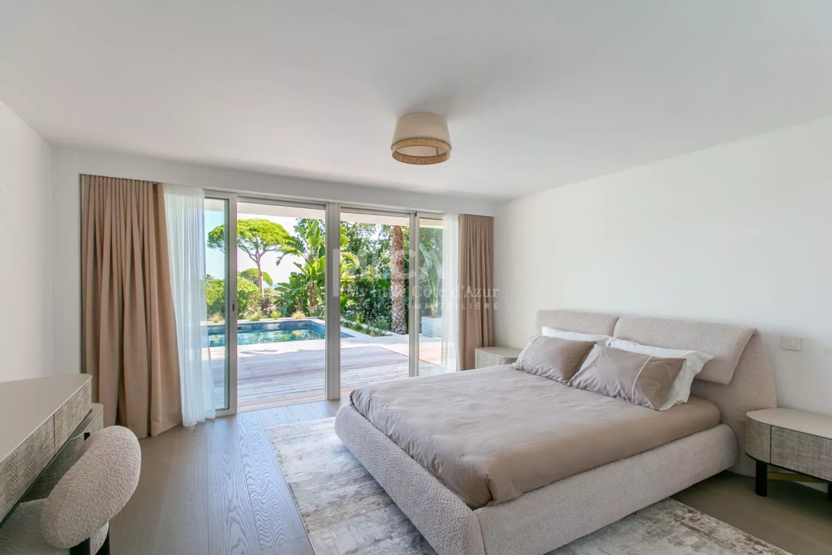 Maison de luxe à vendre à Antibes, 3 990 000 €, Photo 7