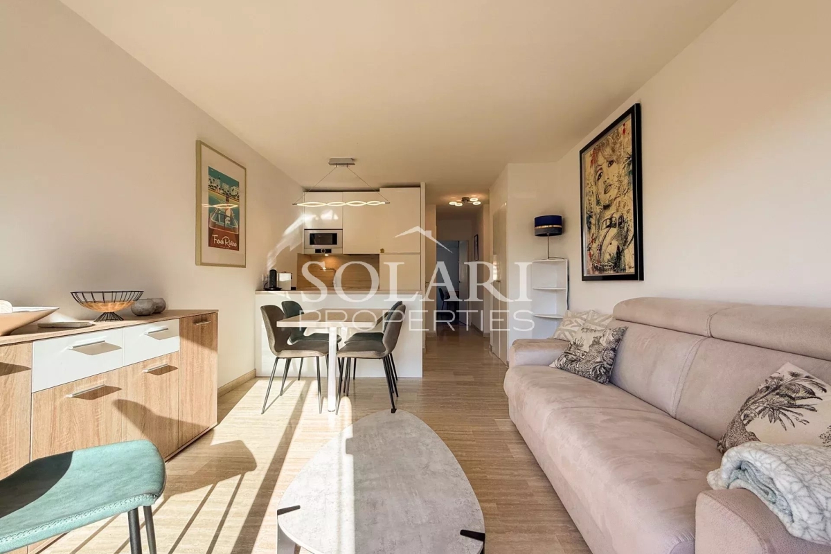 Appartement de luxe à vendre à Mandelieu-la-Napoule, 364 000 €, Photo 3