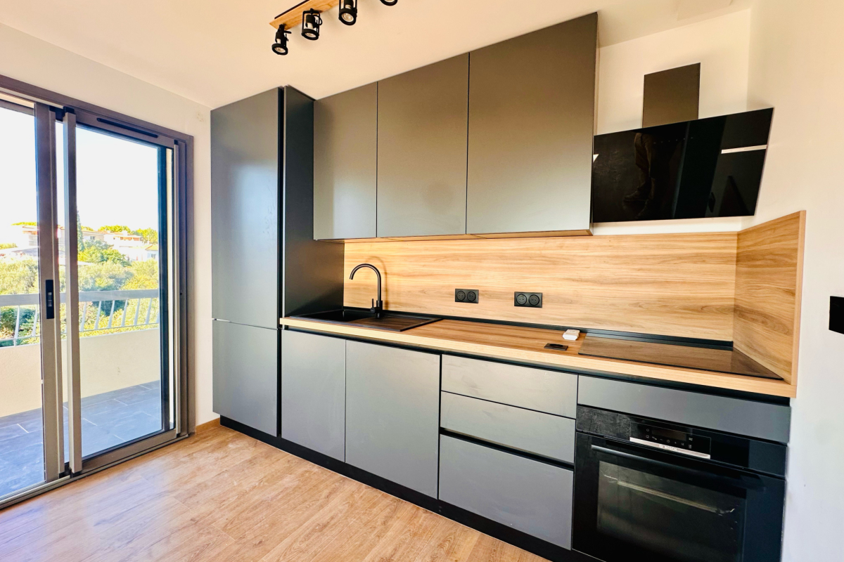 Appartement de luxe à vendre à Vence, 439 000 €, Photo 4