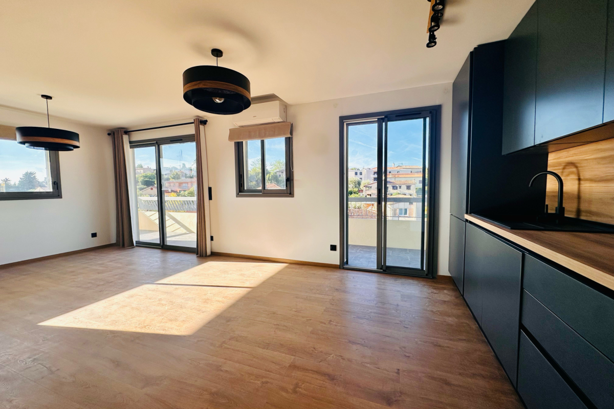 Appartement de luxe à vendre à Vence, 439 000 €, Photo 5