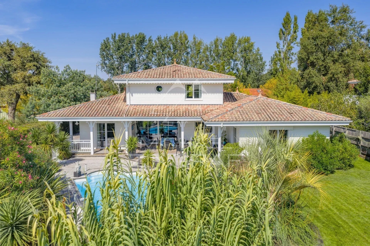 Maison de luxe à vendre à La Teste-de-Buch, 1 200 000 €, Photo 1