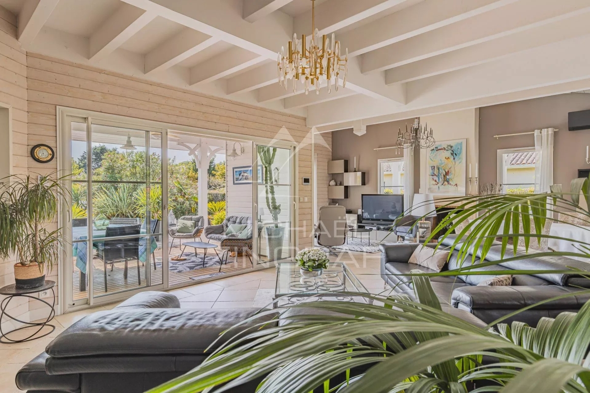 Maison de luxe à vendre à La Teste-de-Buch, 1 200 000 €, Photo 2