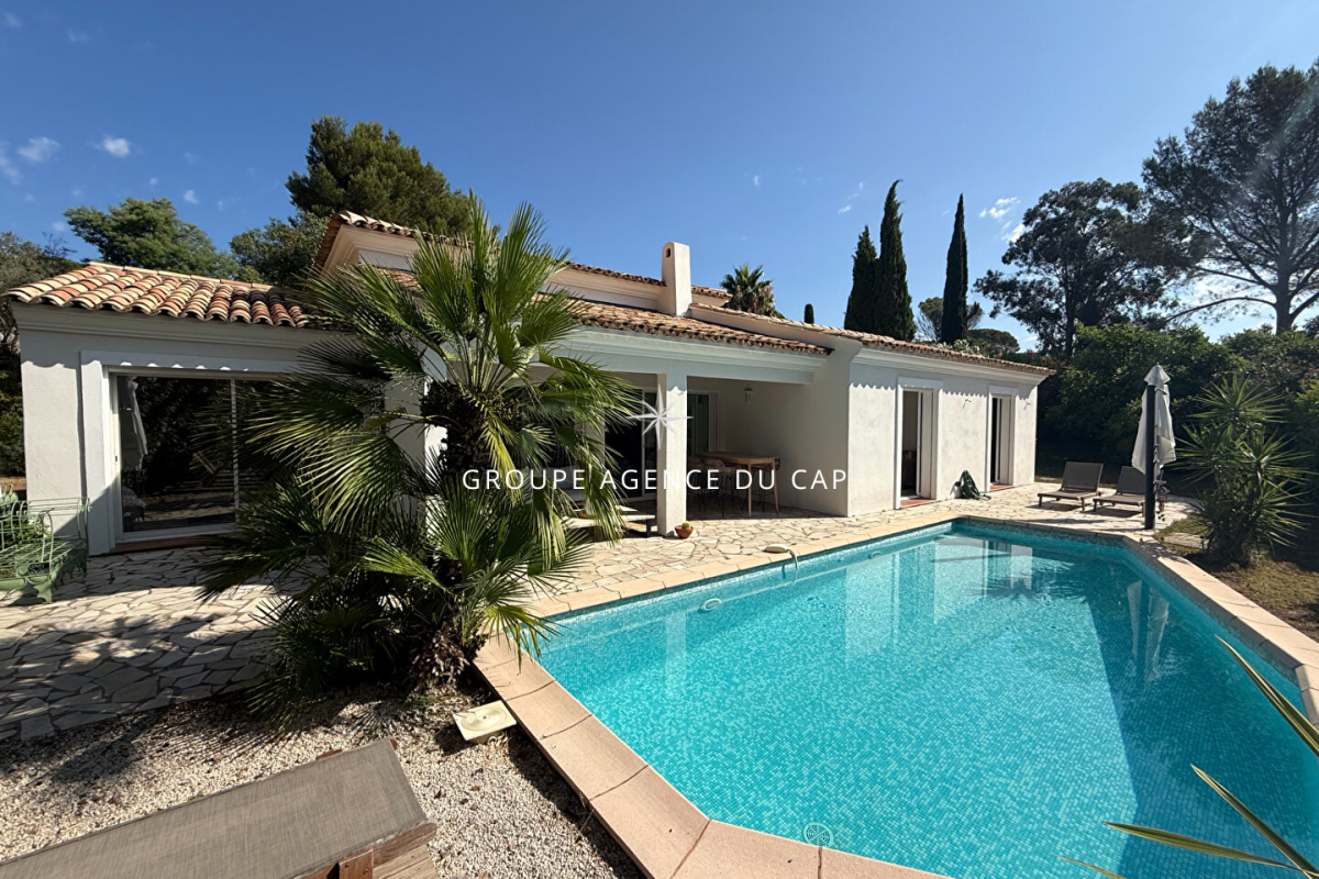 Luxury House for sale in Saint-Raphaël, 845 000 €, Photo 1
