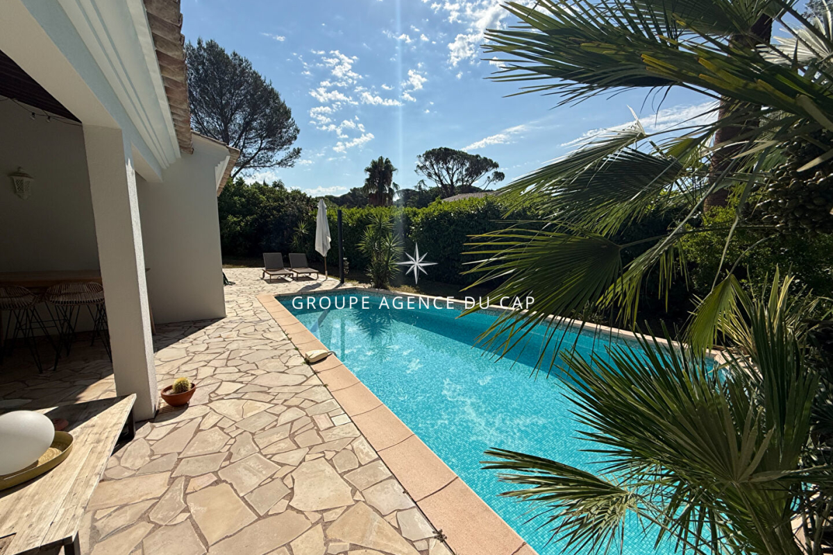 Luxury House for sale in Saint-Raphaël, 845 000 €, Photo 2