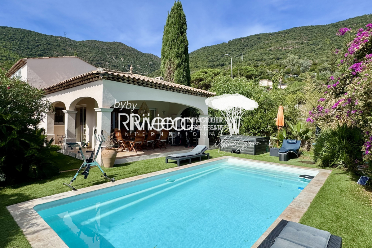 Luxury House for sale in Cavalaire-sur-Mer, 995 000 €, Photo 3