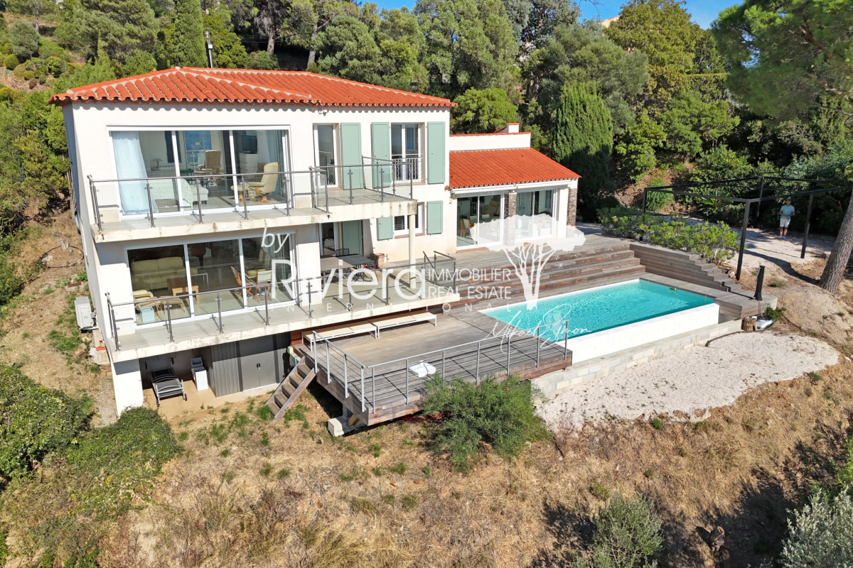 Luxury House for sale in La Croix-Valmer, 2 480 000 €, Photo 3