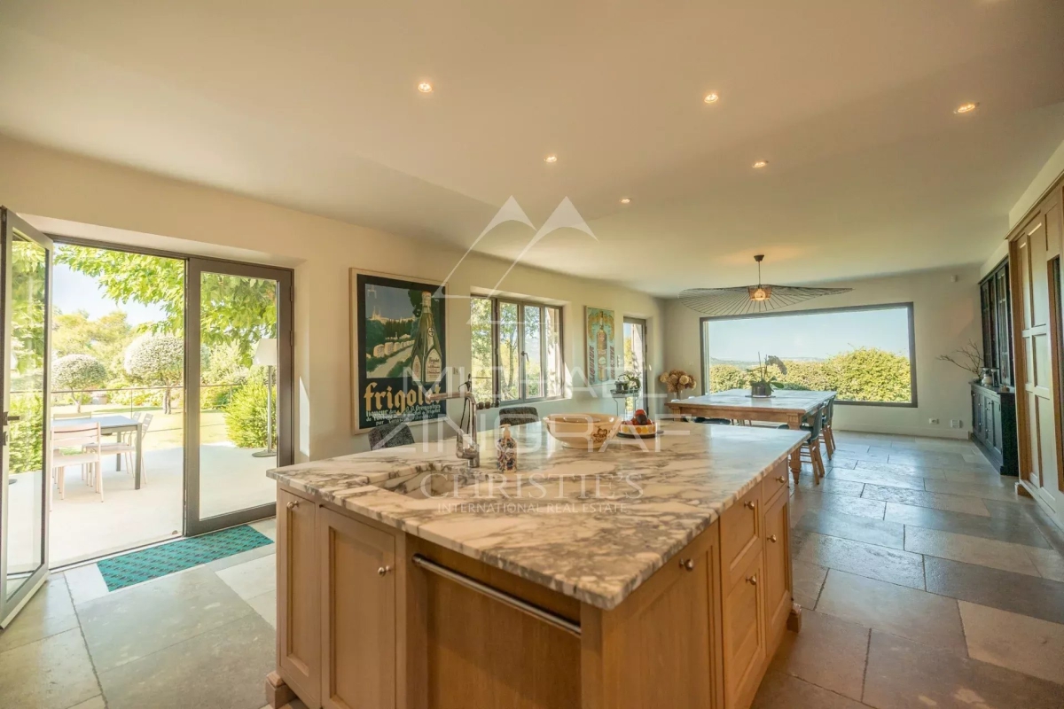 Luxury House for sale in Gordes, 2 500 000 €, Photo 5