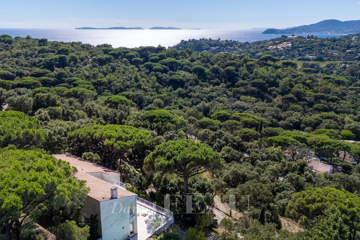 Luxury House for sale in La Croix-Valmer, 3 800 000 €, Photo 1