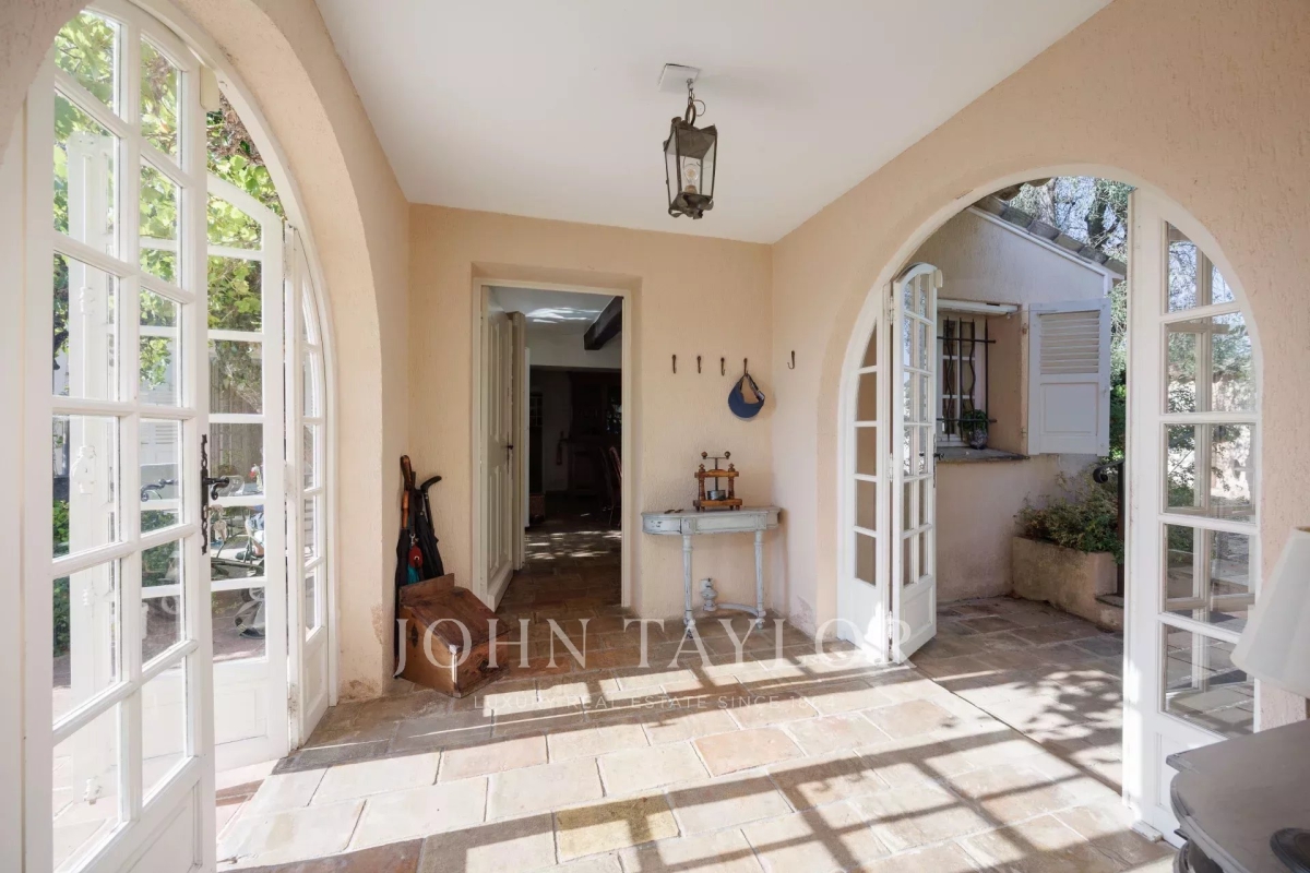 Luxury House for sale in Saint-Paul-de-Vence, 2 590 000 €, Photo 7