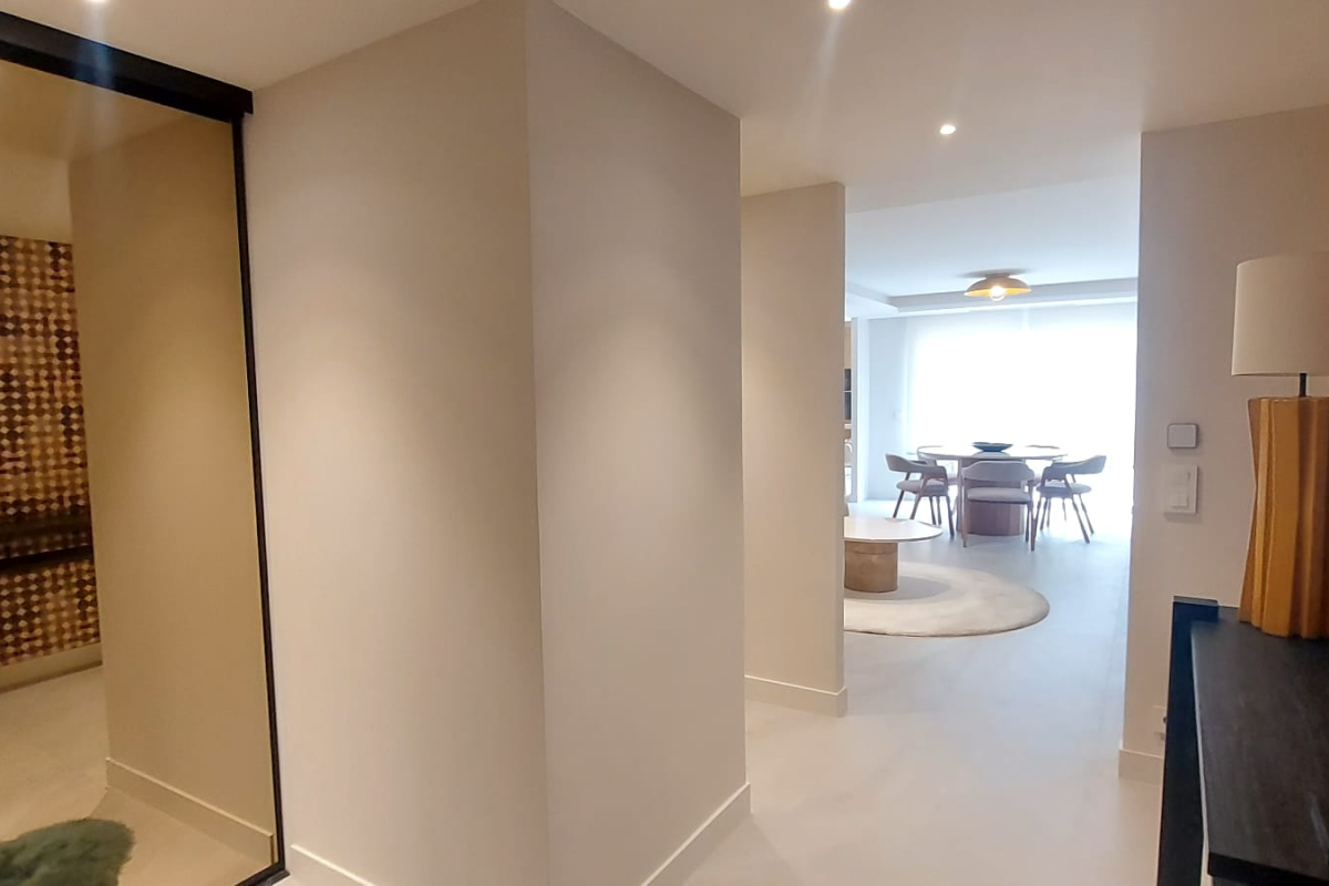 Luxury Apartment for sale in Saint-Raphaël, 895 000 €, Photo 2