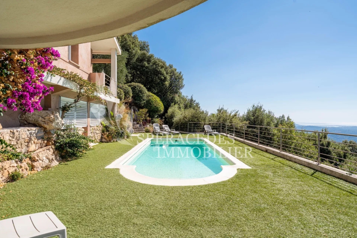 Luxury House for sale in Grasse, 1 050 000 €, Photo 2
