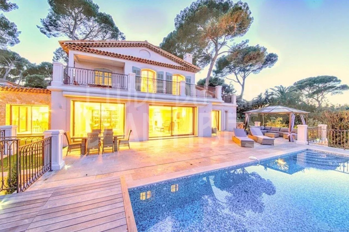 Luxury House for sale in Cap d'Antibes, 5 200 000 €, Photo 1