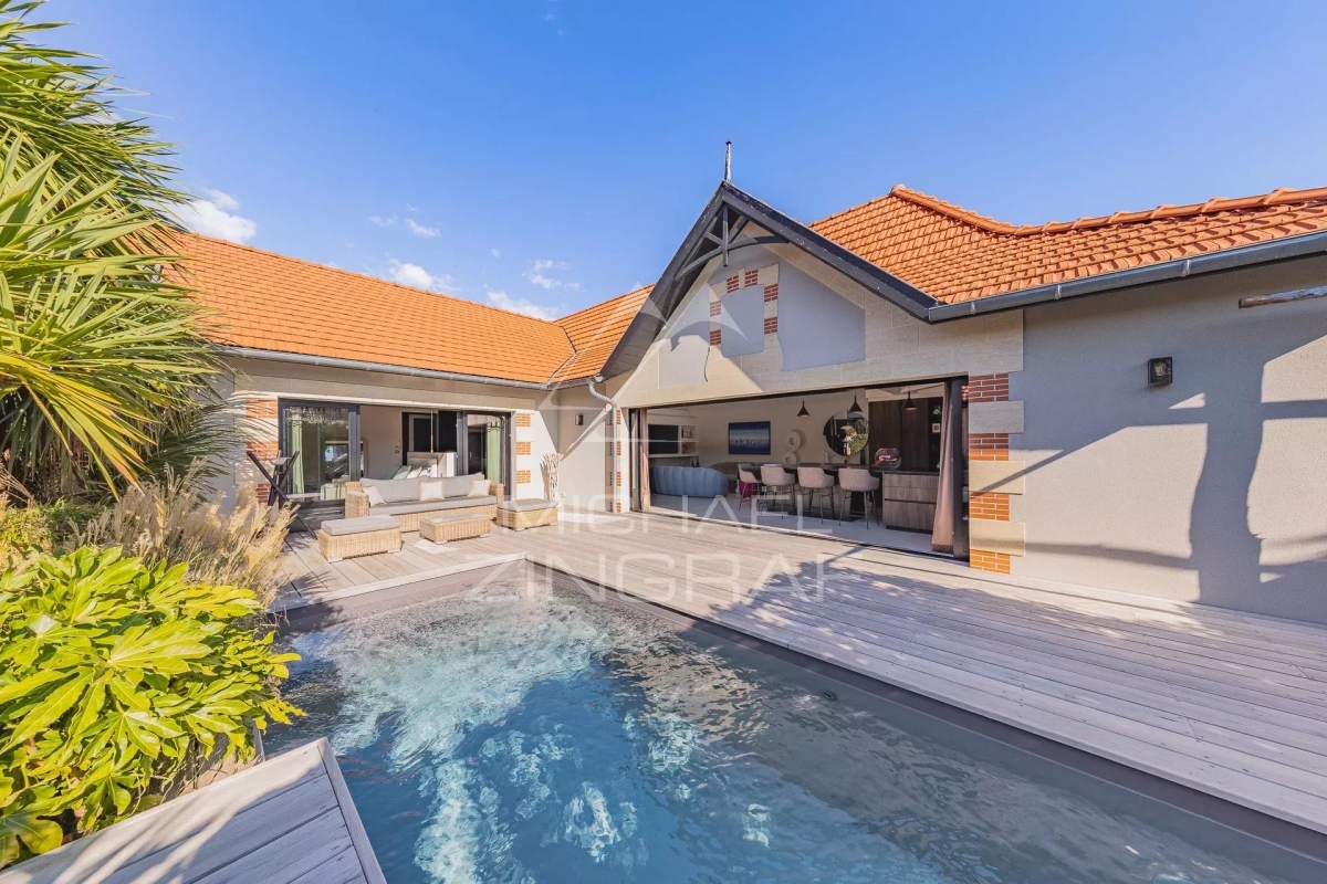 Luxury House for sale in Arcachon, 2 236 000 €, Photo 1