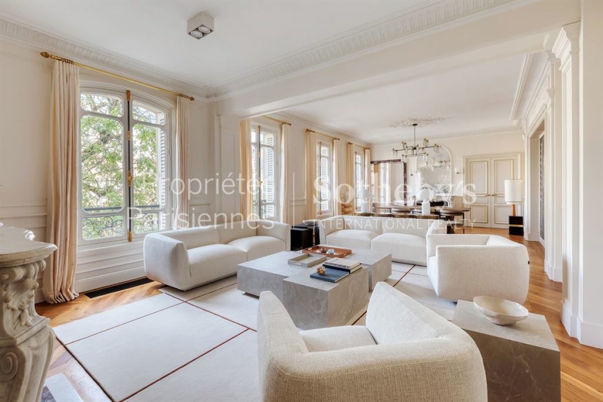 Luxury Apartment for sale in Paris 8ème, 8 600 000 €, Photo 2