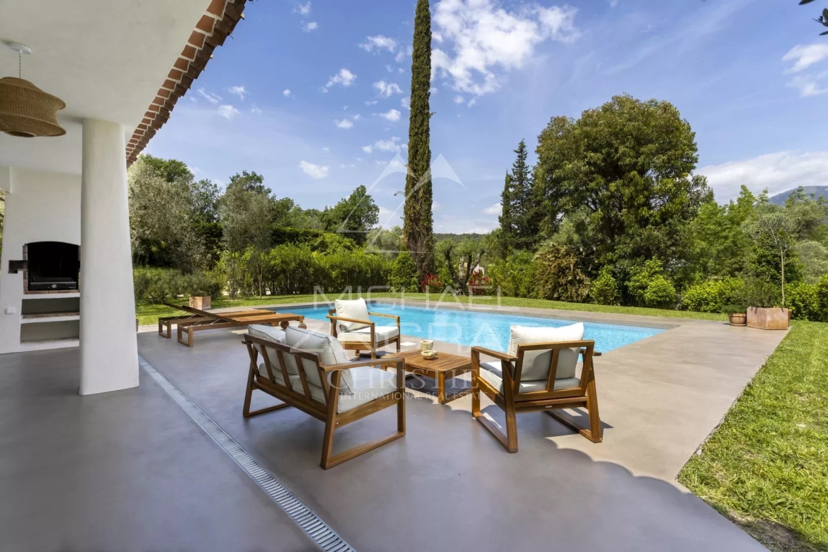 Maison de luxe à vendre à Roquefort-les-Pins, 1 280 000 €, Photo 3