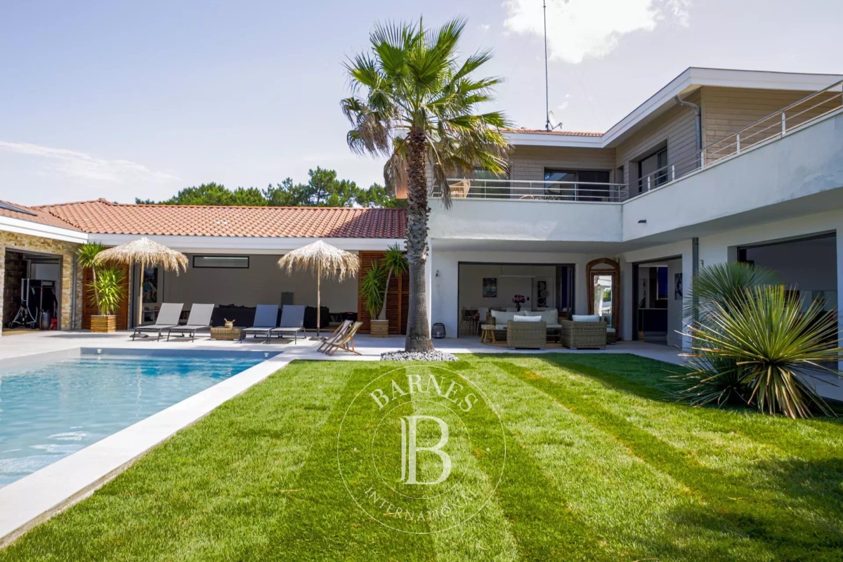 Luxury House for sale in Hossegor, 1 980 000 €, Photo 3