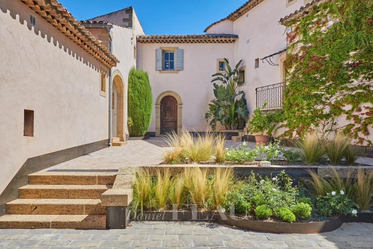 Maison de luxe à vendre à Aix-en-Provence, 4 690 000 €, Photo 4