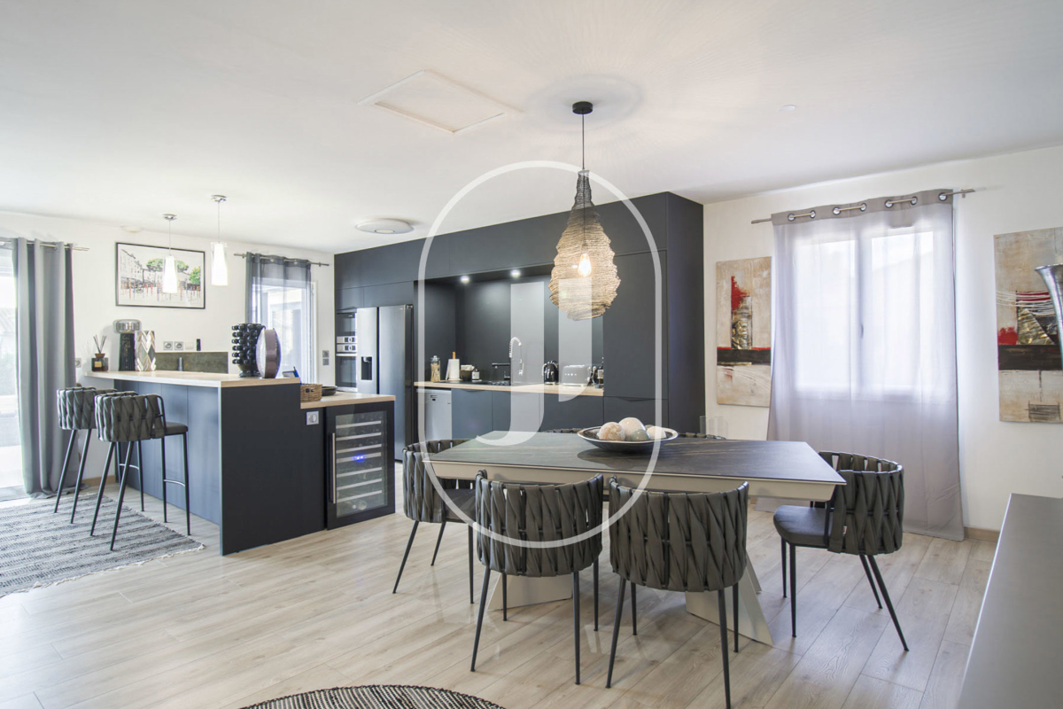 Maison de luxe à vendre à Cabrières-d'Avignon, 997 500 €, Photo 5
