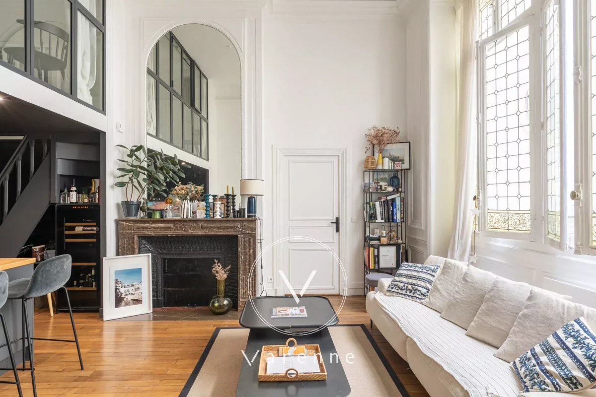 Luxury Apartment for sale in Paris 7Ème, 1 395 000 €, Photo 1