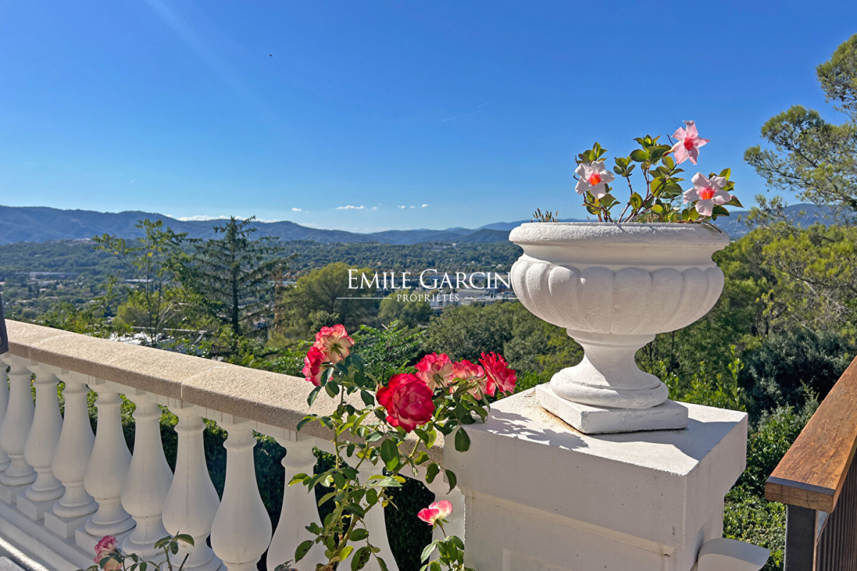 Maison de luxe à vendre à Mougins, 1 790 000 €, Photo 3