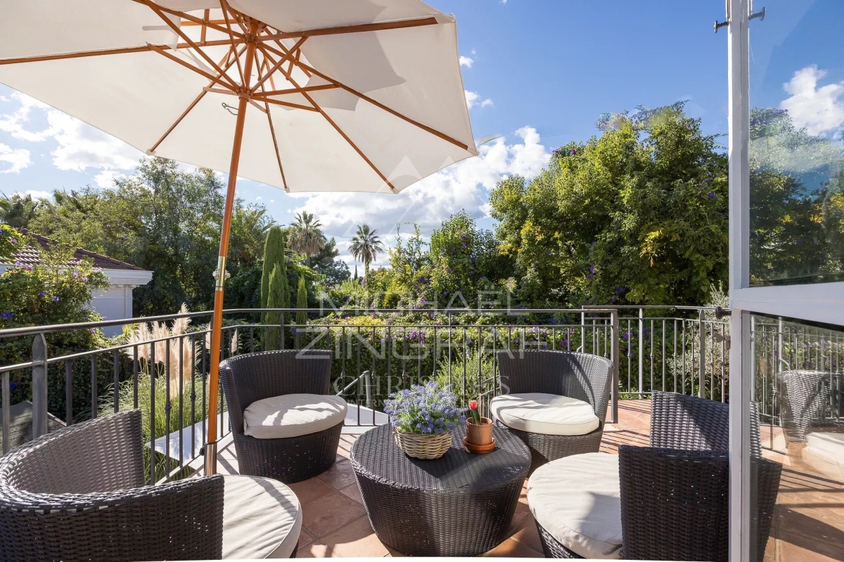 Luxury House for sale in Antibes, 3 590 000 €, Photo 3