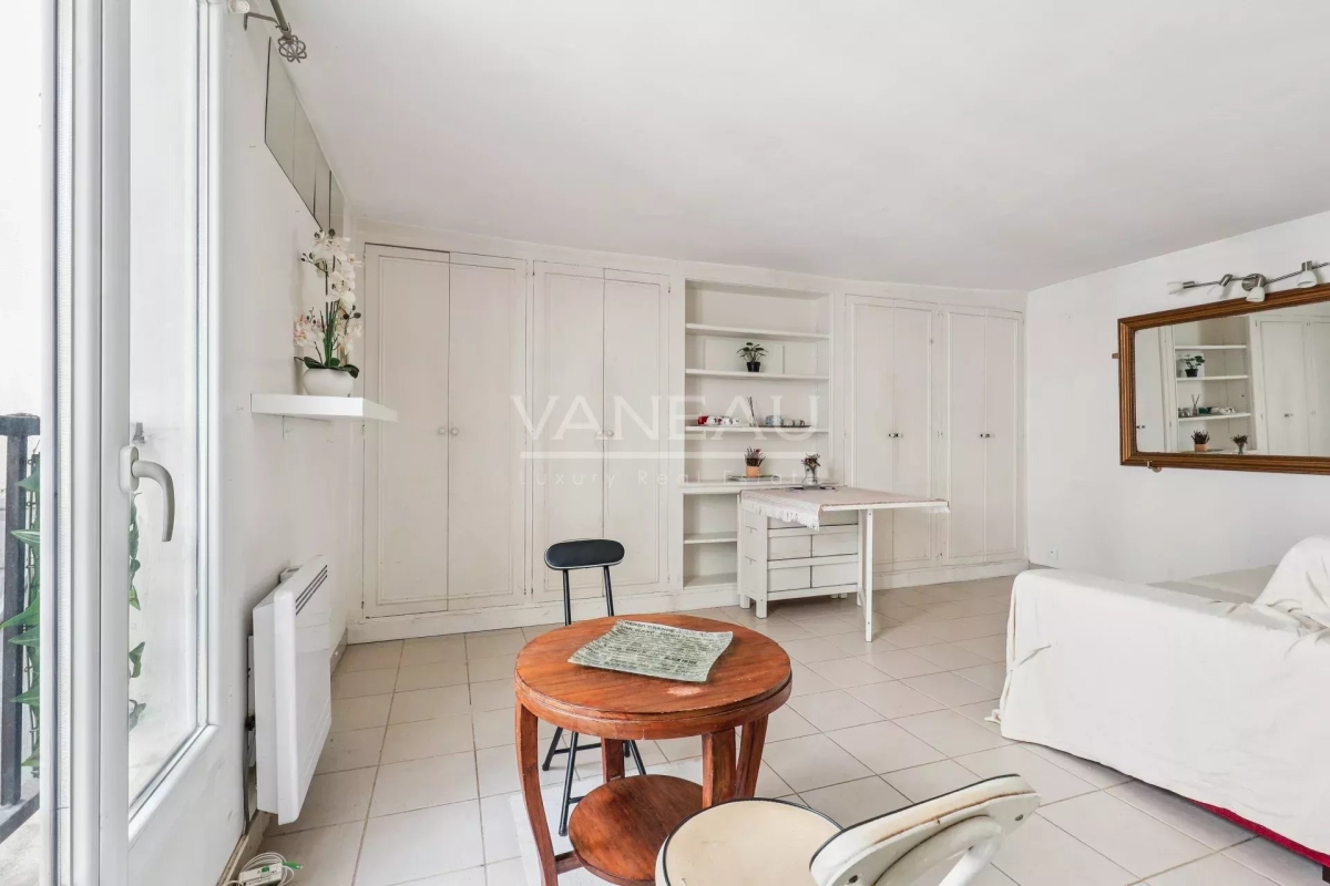 Luxury Apartment for sale in Paris 7Ème, 409 000 €, Photo 6