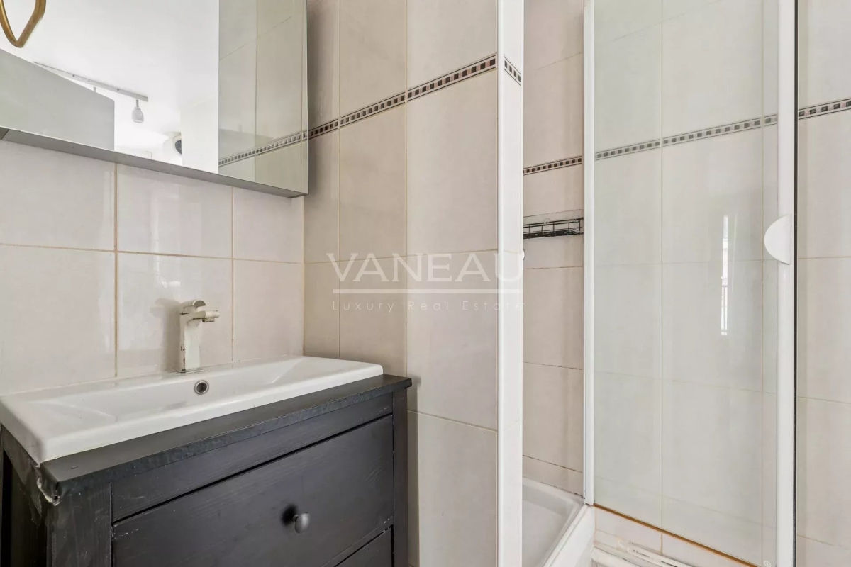 Luxury Apartment for sale in Paris 7Ème, 409 000 €, Photo 7