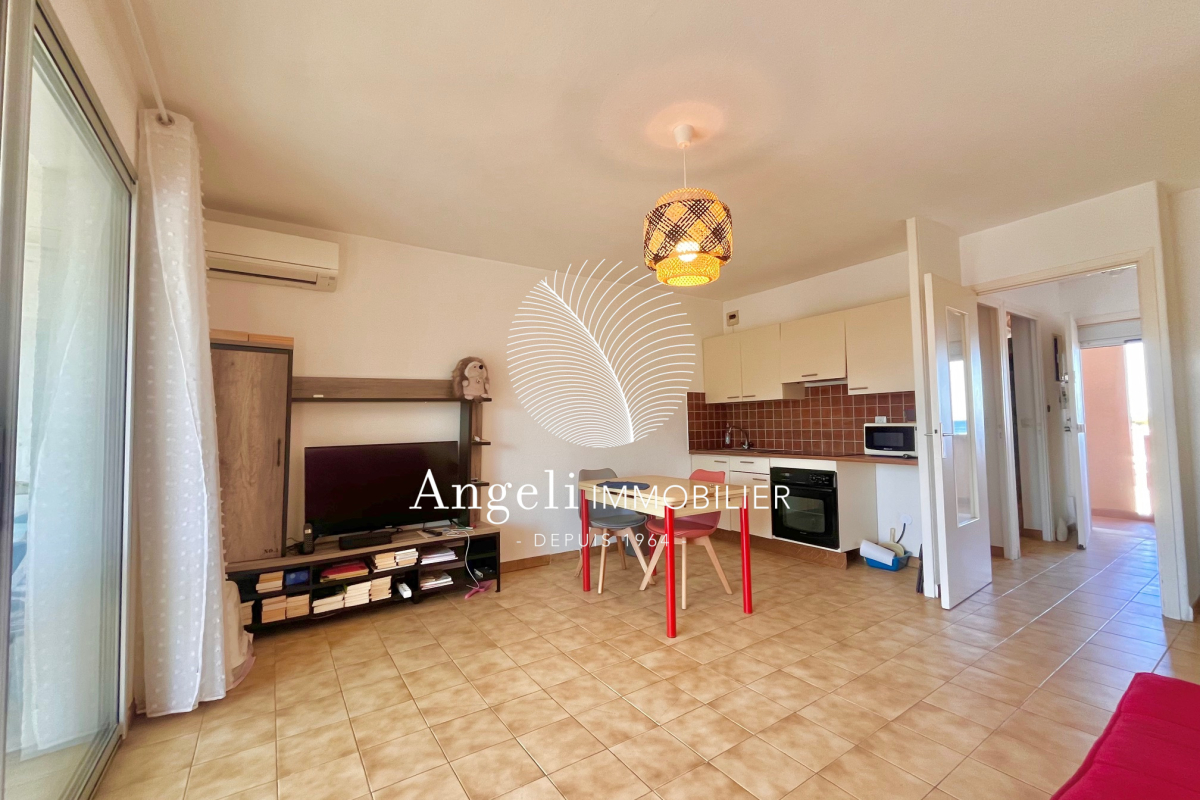 Appartement de luxe à vendre à Saint-Aygulf, 145 000 €, Photo 5