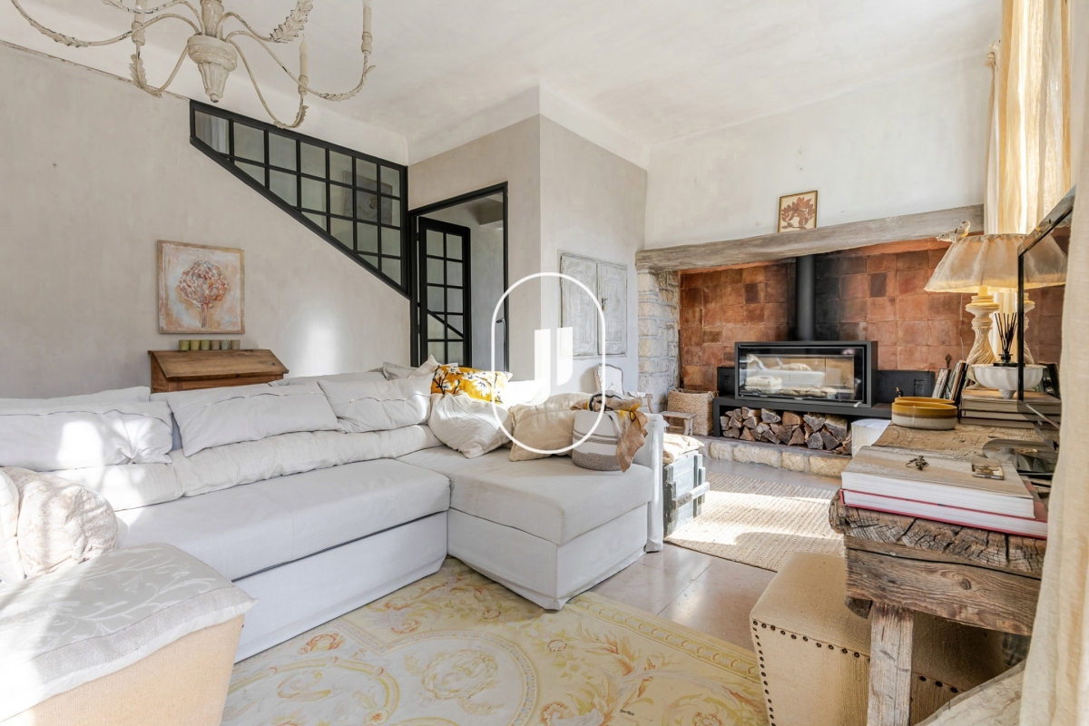 Maison de luxe à vendre à Oppède, 1 470 000 €, Photo 4