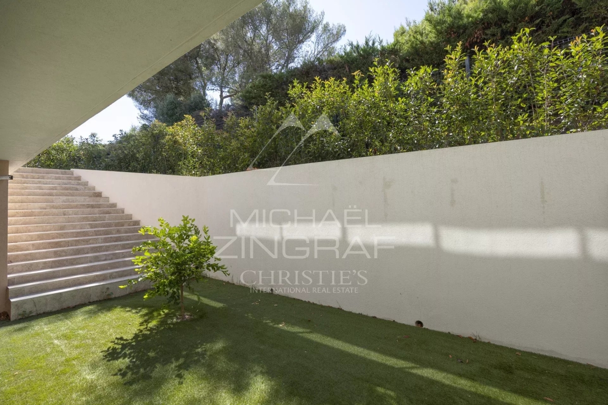 Luxury Apartment for sale in Saint-Raphaël, 725 000 €, Photo 7