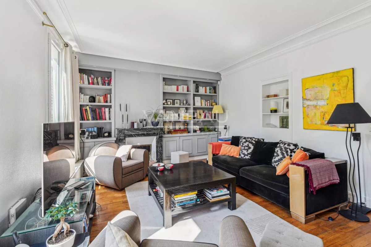 Appartement de luxe à vendre à Neuilly-sur-Seine, 1 020 000 €, Photo 2