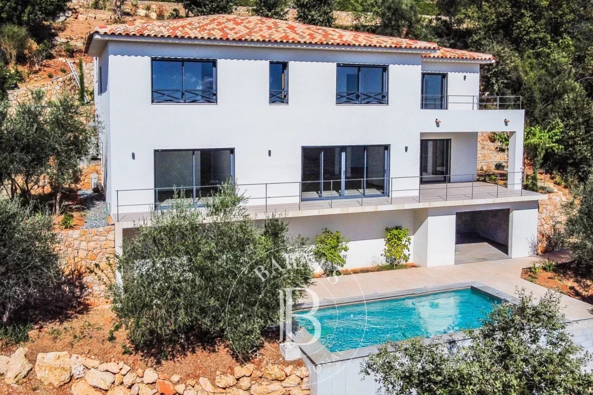 Luxury House for sale in Spéracèdes, 1 750 000 €, Photo 2