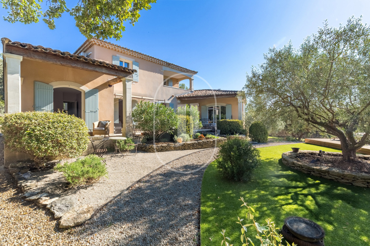 Maison de luxe à vendre à Cabrières-d'Avignon, 1 095 000 €, Photo 1