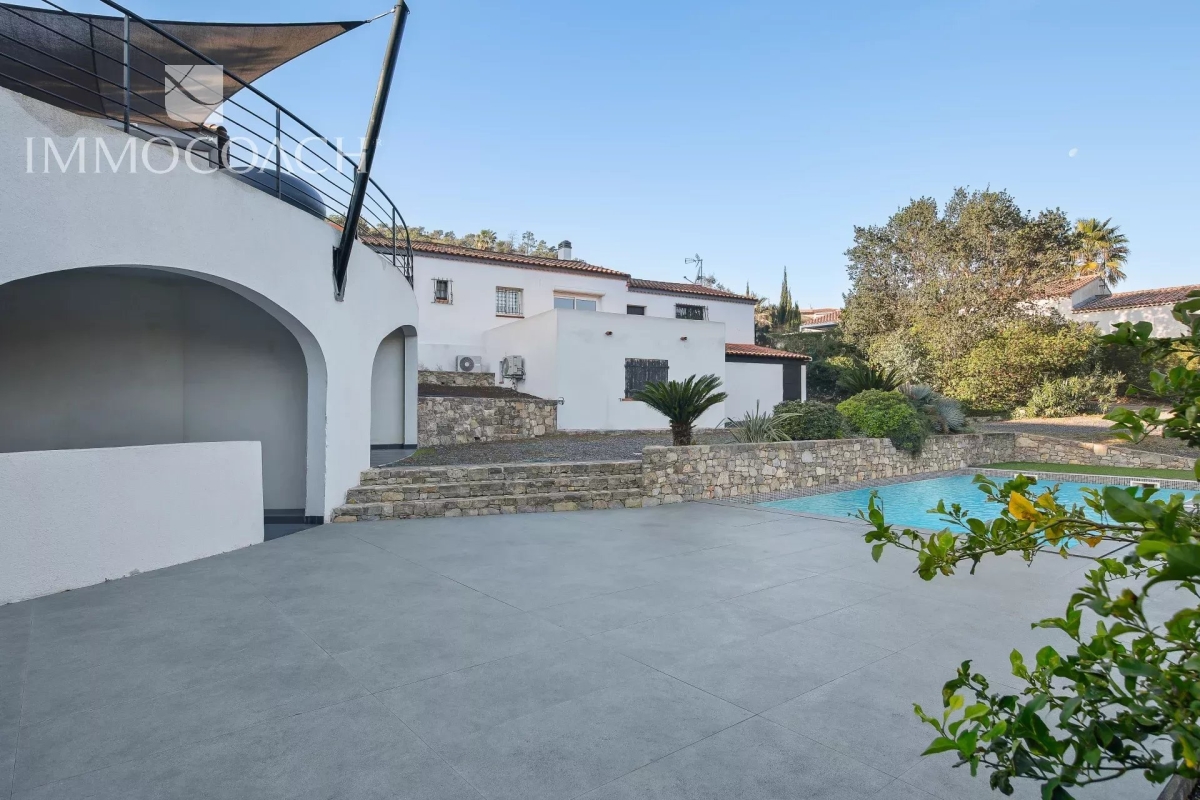 Maison de luxe à vendre à Bormes-les-Mimosas, 1 355 000 €, Photo 3