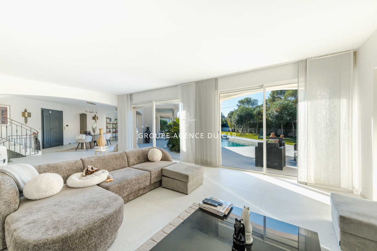 Luxury House for sale in Saint-Raphaël, 1 890 000 €, Photo 6