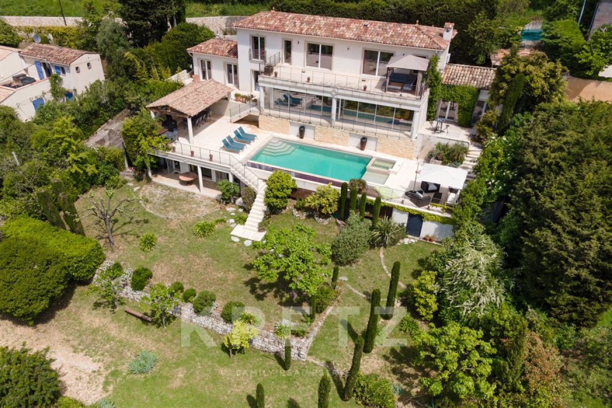 Luxury House for sale in Châteauneuf-Grasse, 1 750 000 €, Photo 2