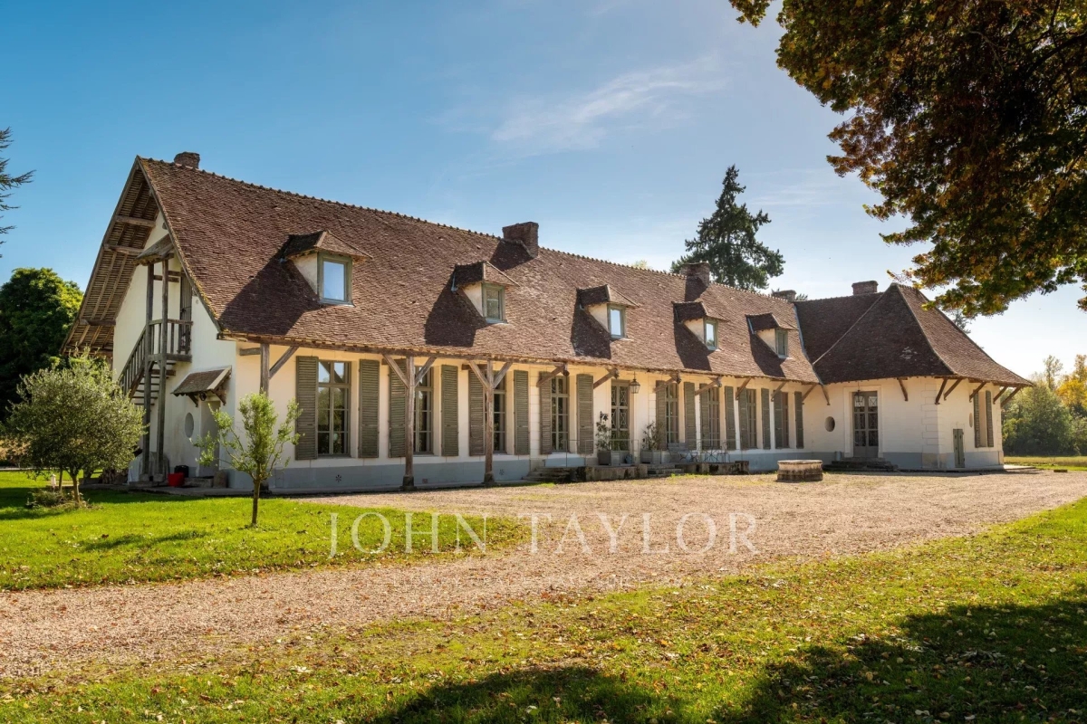 Luxury House for sale in Coulommiers, 4 850 000 €, Photo 5